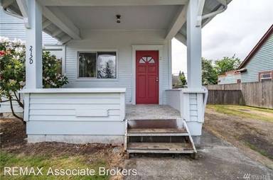 Main picture of 2120 Madison St