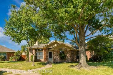 Main picture of 4013 David Cir