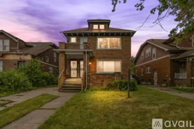 Main picture of 14170 Strathmoor St