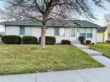 Main picture of 2110 S Juniper St