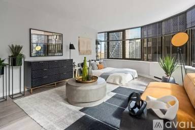 Main picture of McClurg Court