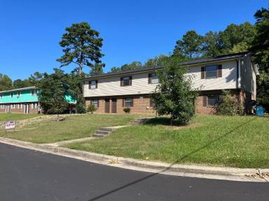 Main picture of 4202 Thames Ave
