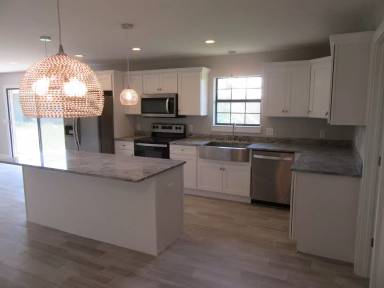 Main picture of 2708 Amelia Ave
