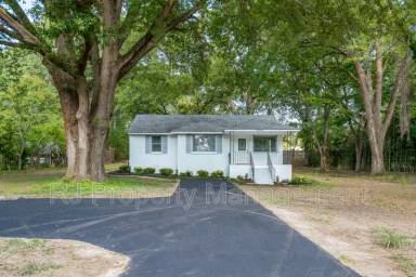 Main picture of 5998 Polk St