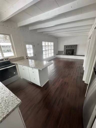Main picture of 3652 Blackwood Rd
