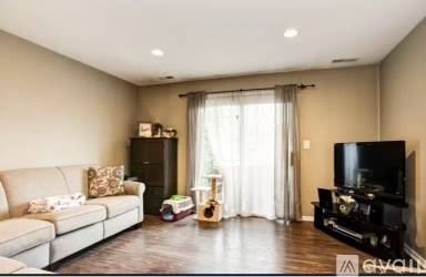 Main picture of 45 John St