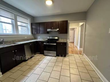 Main picture of 8000 S Champlain Ave