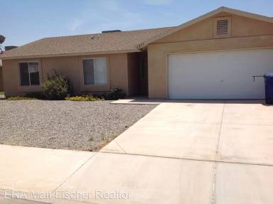Main picture of 6283 E 44th Pl