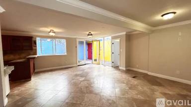 Main picture of 640 Dolliver St