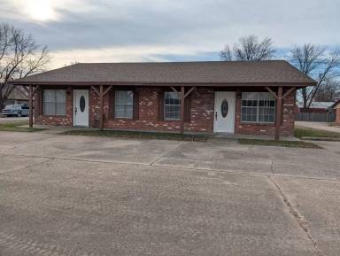 Main picture of 2201 Woodland Ave