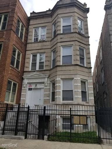 Main picture of 1115 S Troy St