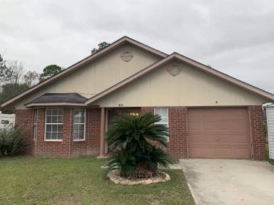 Main picture of 801 Waterfield Dr