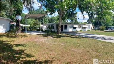 Main picture of 4202 E Miller Ave