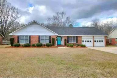 Main picture of 370 Katydid St