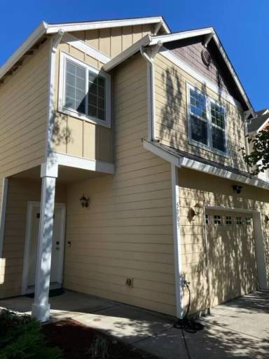 Main picture of 5703 NE 75th Ave