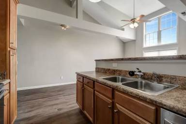 Main picture of 1032 Wildwood Dr