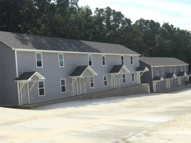 Main picture of 1801 Greensboro Rd
