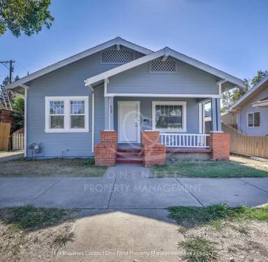 Main picture of 828 8th St