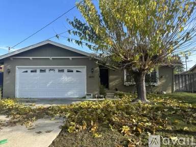 Main picture of 6839 Penn Dr