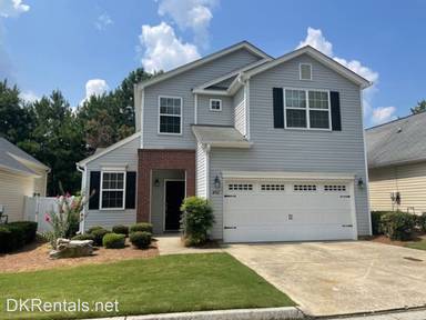 Main picture of 402 Chatooga Ln