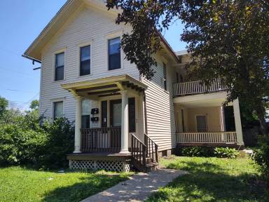 Main picture of 1415 Farnam St