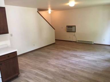 Main picture of 403 S 6th St