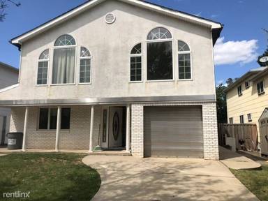 Main picture of 63 Plank Rd