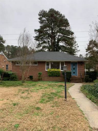 Main picture of 746 Hampton Rd
