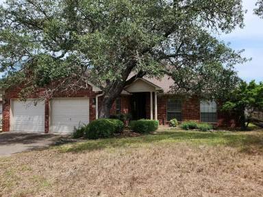 Main picture of 667 Oak Valley Dr