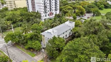 Main picture of 1235 NW 9th Ave