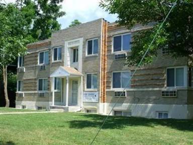 Main picture of 526 Nilles Rd