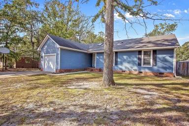 Main picture of 7220 Clear Spring Dr