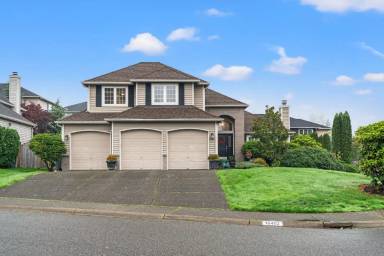 Main picture of 16486 SE 47th Pl