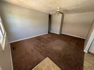 Main picture of 306 S 9th Ave