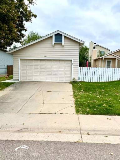 Main picture of 460 Arden Cir