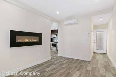 Main picture of 292 N Palm Canyon Dr