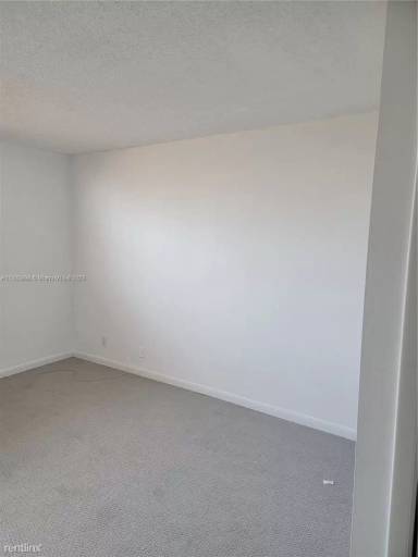 Main picture of 501 E Dania Beach Blvd