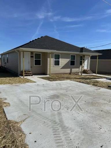 Main picture of 717 N Columbus St