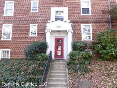 Main picture of 3500 39th St NW