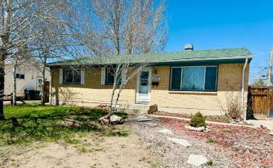 Main picture of 4016 E 8th St
