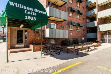 Main picture of 1833 N Williams St
