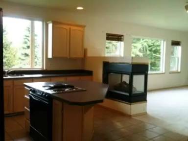 Main picture of 865 Leaf Ln