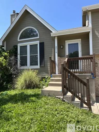 Main picture of 8414 N Winan Ave