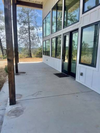 Main picture of 11890 Newtown Rd