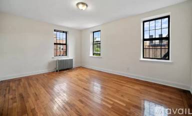 Main picture of 37 55 79 St