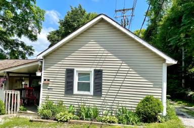 Main picture of 1417 S Walnut St