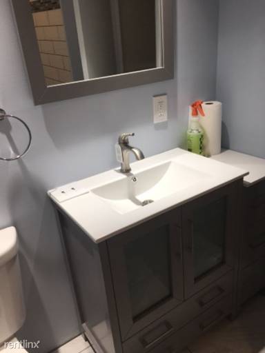 Main picture of 20 Wedgewood Dr