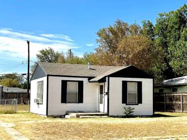 Main picture of 2805 38th St