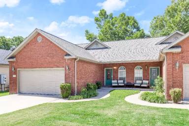 Main picture of 1515 NW Belle Royal Ct