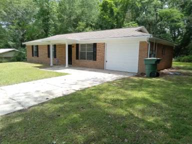 Main picture of 127 Bonnie Dr